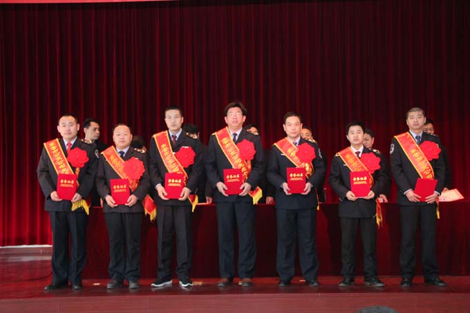 2017鑱屼唬浼?286.jpg 2017鑱屼唬浼?286.jpg